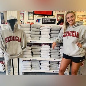 Georgia Reverse Weave Champion Hoodie Medium
